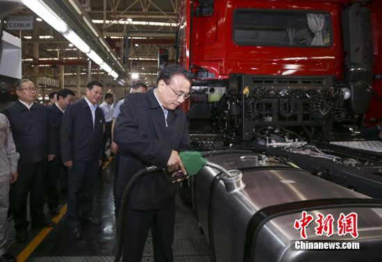 李克强：简政放权就是以政府让利换取市场盈利